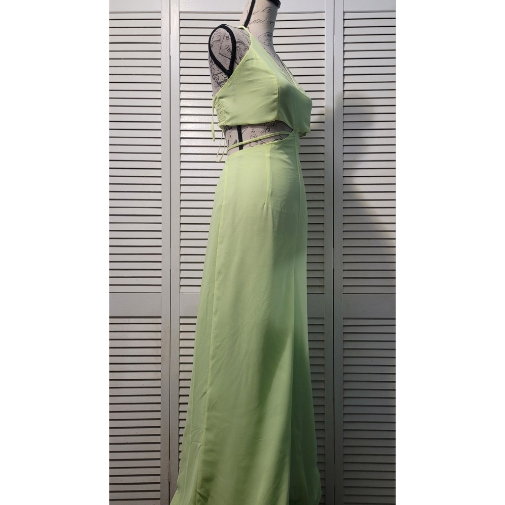 Fashion Nova Beach Views Chiffon Jumpsuit Women's Size XL Lime Halter Wide Leg - Picture 4 of 14